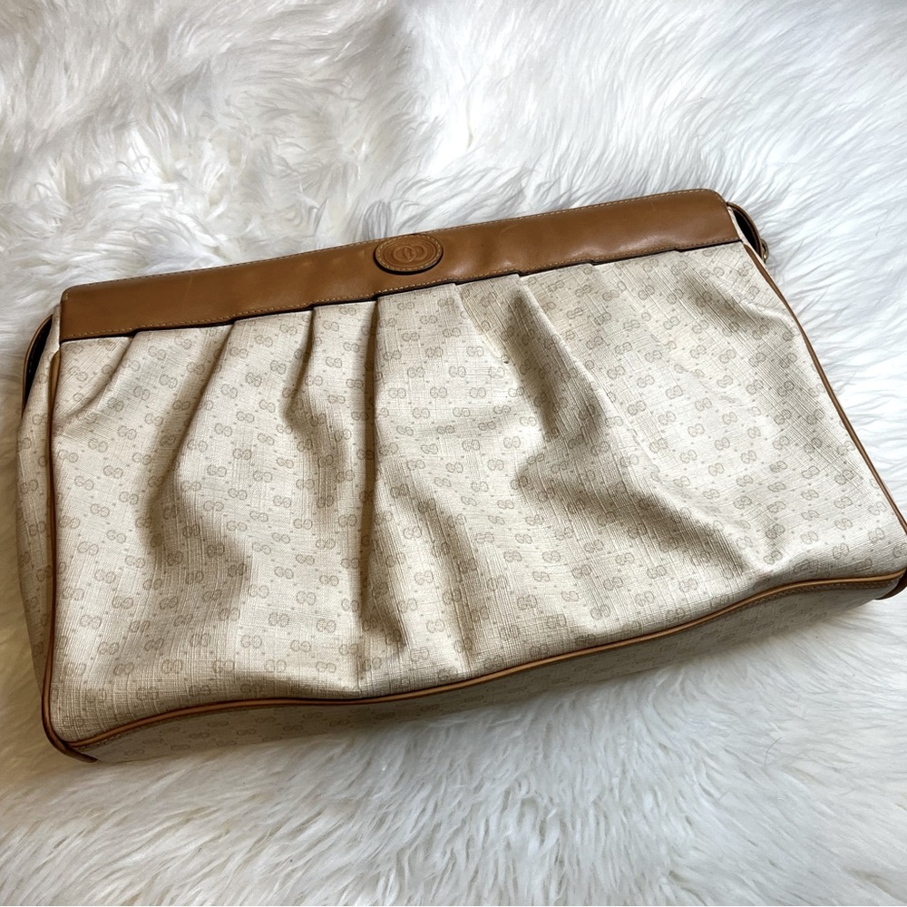 Gucci Clutch (Vintage)